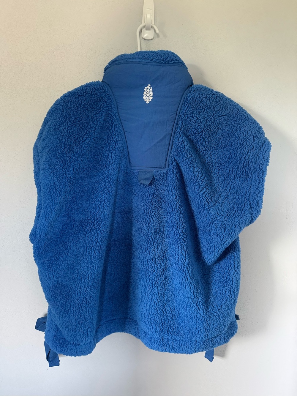 FP Movement by Free People Scout it Out Vest Size Small - Picture 2 of 6